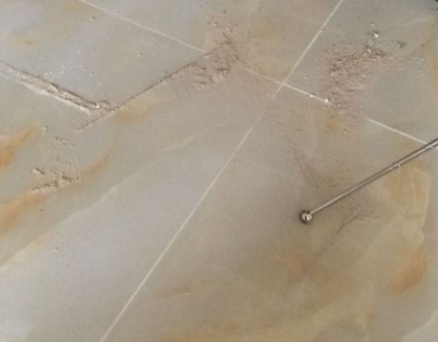 茄子河瓷砖空鼓维修公司分享粘合剂选择不当在瓷砖铺贴过程中可能导致以下问题